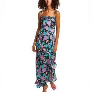 Wayf 

whirlwind tie strp midi drs
Color: LAVENDER CARNATIONS
Size: X-Small